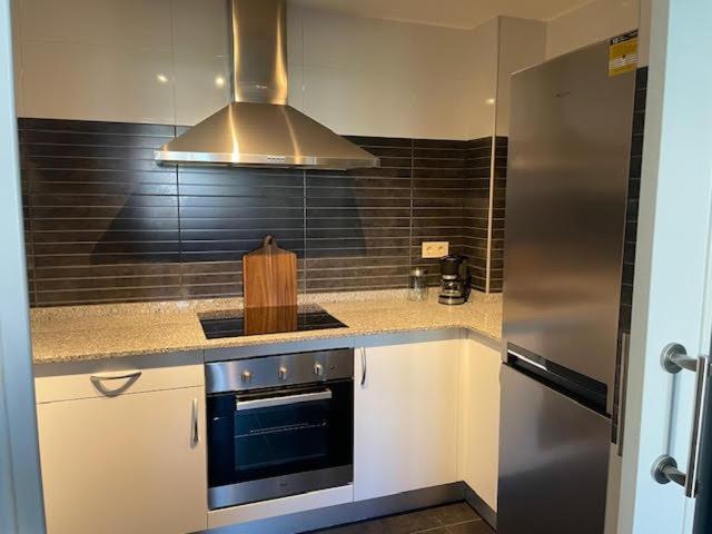 Apartamento A Un Paso De La Playa En Ares Con Piscina Y Parking מראה חיצוני תמונה